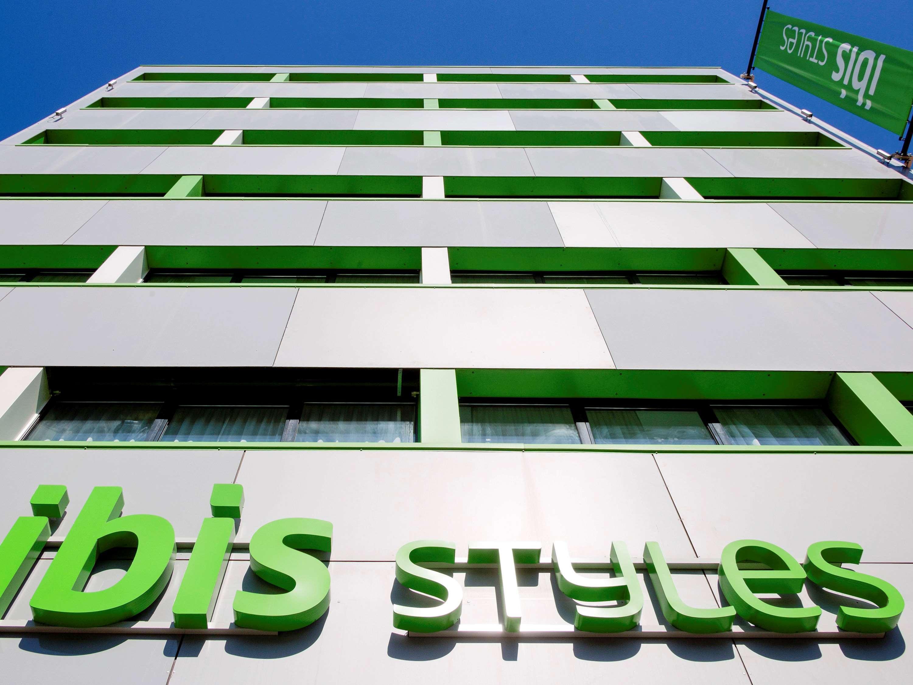 Hotel Ibis Styles Clermont-Ferrand Gare Екстер'єр фото