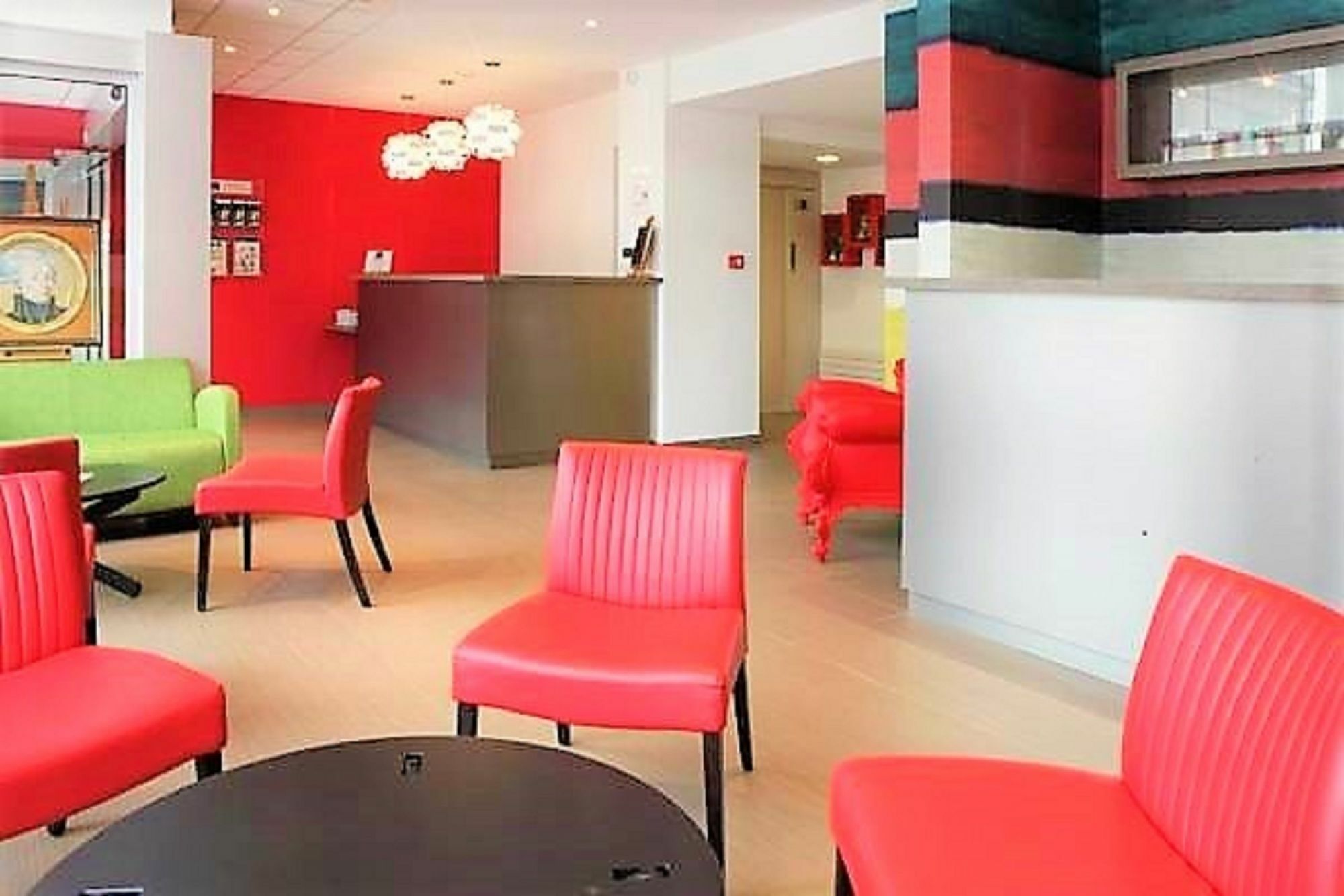 Hotel Ibis Styles Clermont-Ferrand Gare Екстер'єр фото